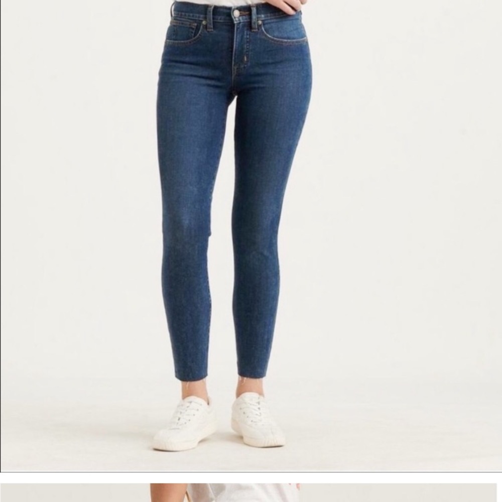 Lucky Brand women’s Eva skinny jean 2/26 A